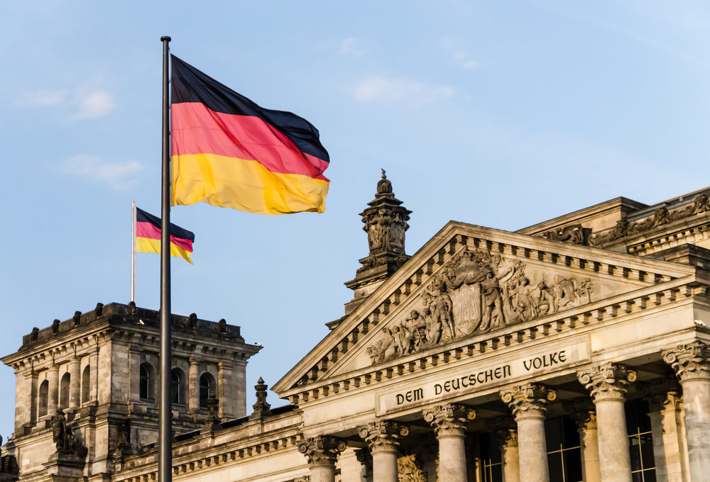 Bundestag,Building,In,Berlin,With,Blue,Sky