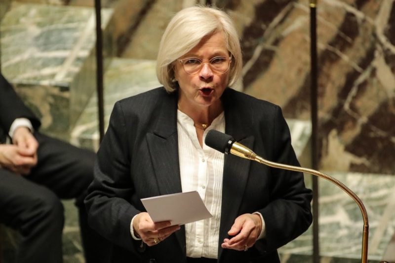 Französische Regierung legt Gesetzesentwurf zur Sterbehilfe vor