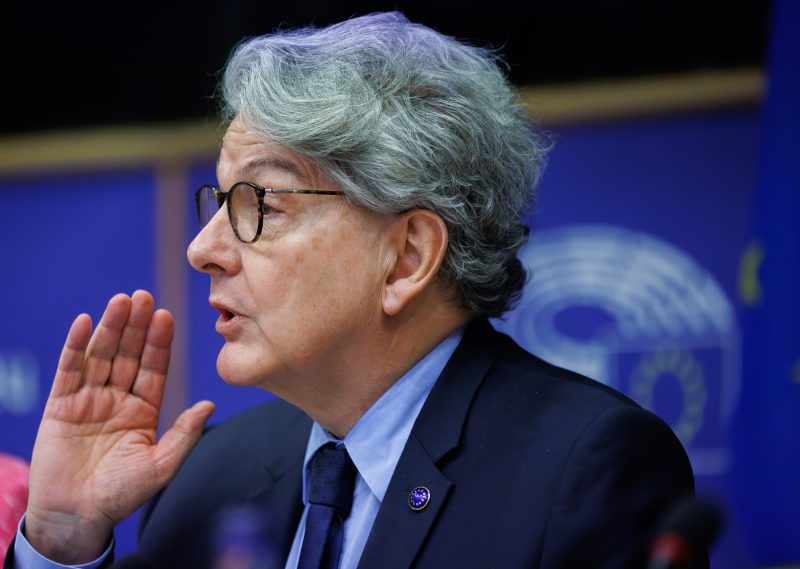Breton fordert mehr Unterstützung für europäische Solarbranche