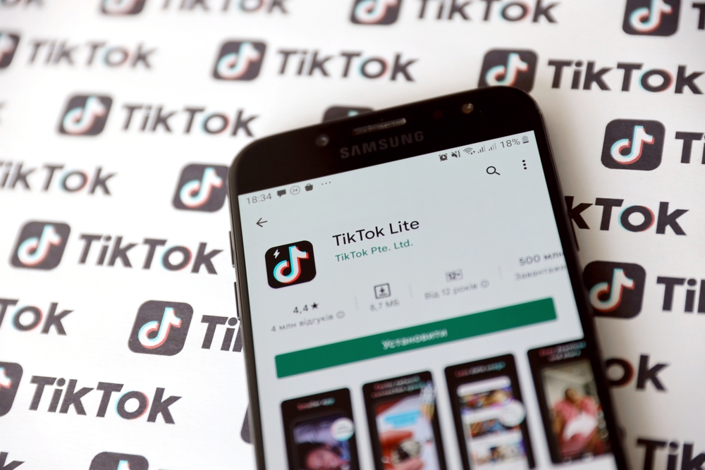 Ternopil,,Ukraine,-,May,2,,2022:,Tik,Tok,Smartphone,App