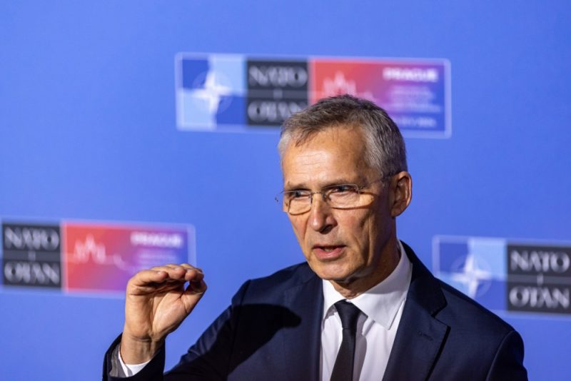 NATO-Chef Stoltenberg schlägt überarbeiten Militärfonds für Ukraine vor