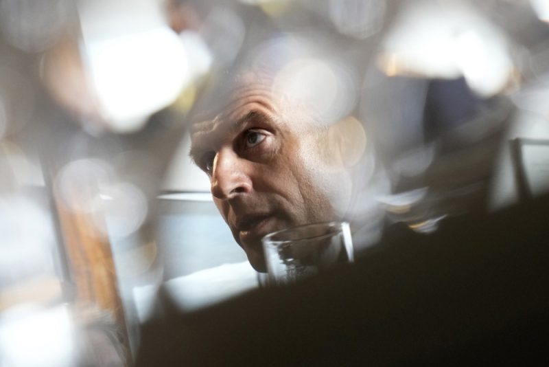 Neuwahlen in Frankreich: Linke für Macron gefährlicher als Rechte