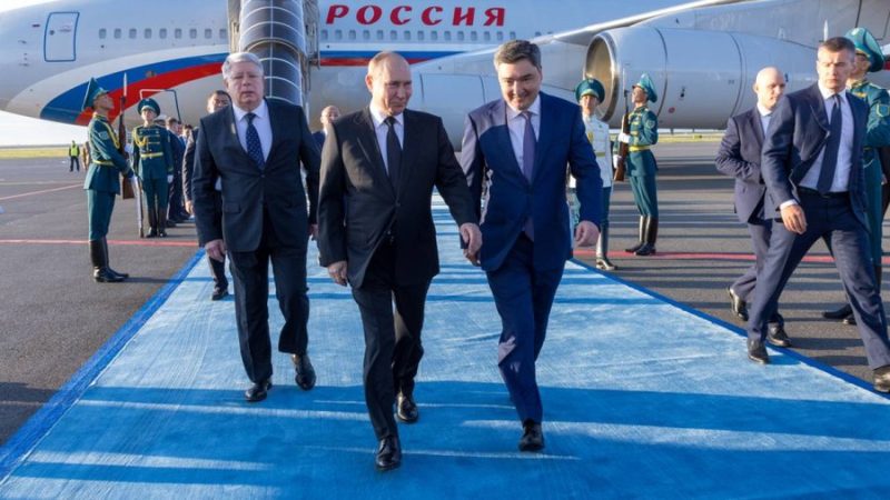 Putin trifft in Kasachstan für chinesisch-russischen Sicherheitsgipfel ein