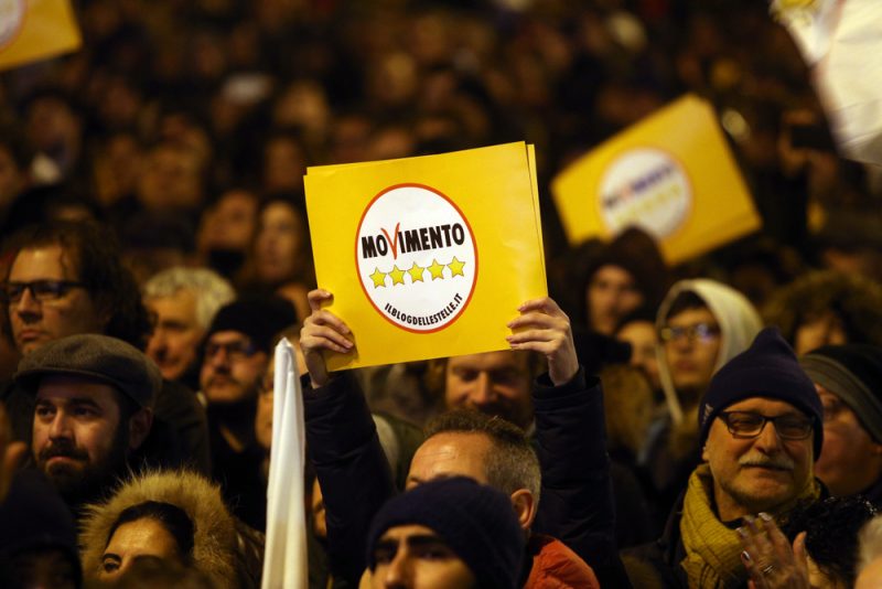 EU-Linke entscheidet über Aufnahme von Italiens Fünf-Sterne-Bewegung