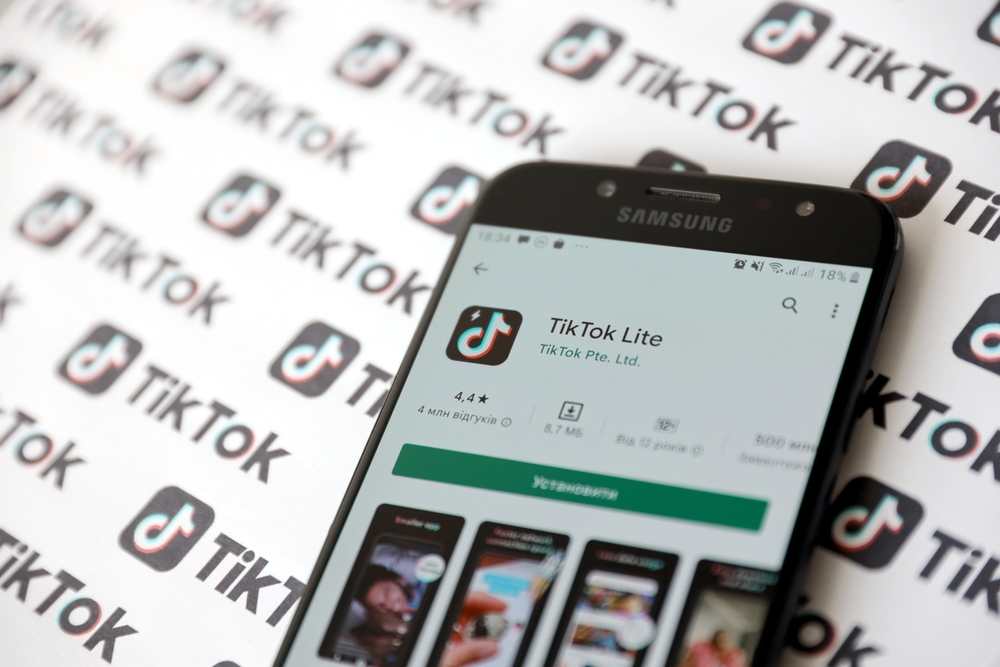 Ternopil,,Ukraine,-,May,2,,2022:,Tik,Tok,Smartphone,App