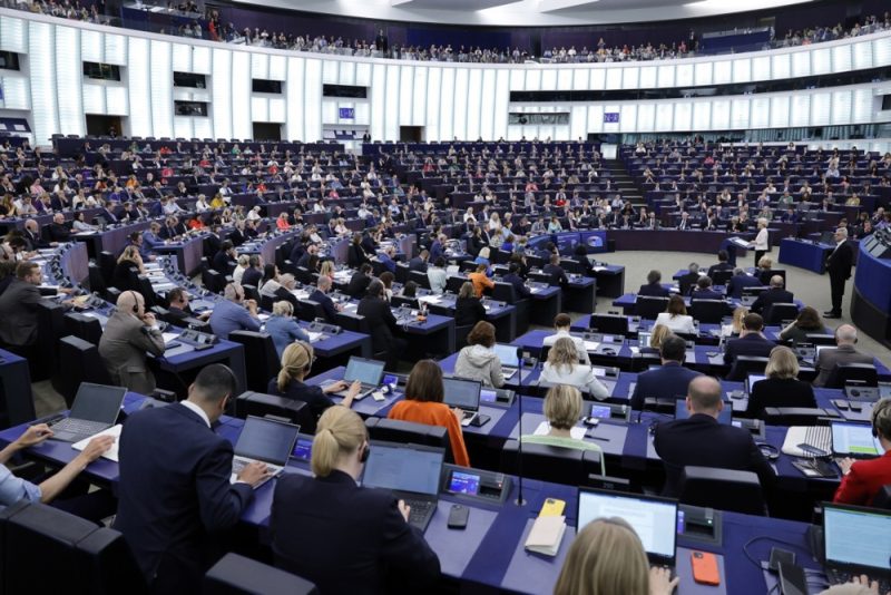 EU-Parlament erkennt Venezuelas Oppositionschef als rechtmäßigen Präsidenten an