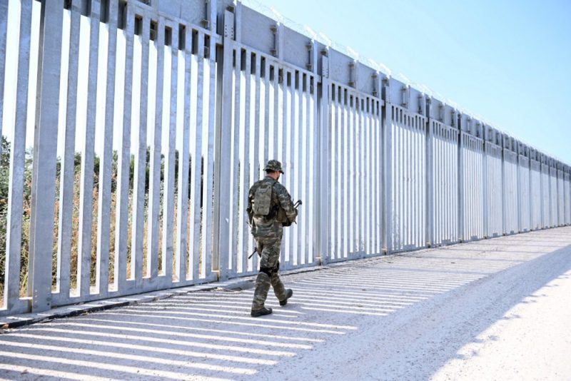 Trotz Kritik der EU: Griechenland setzt Grenzzaunbau zur Türkei fort