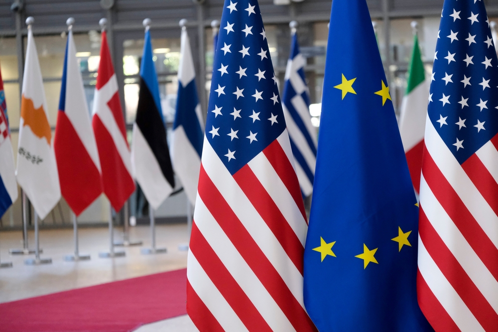 European,And,Us,Flags,In,European,Council,In,Brussels,,Belgium