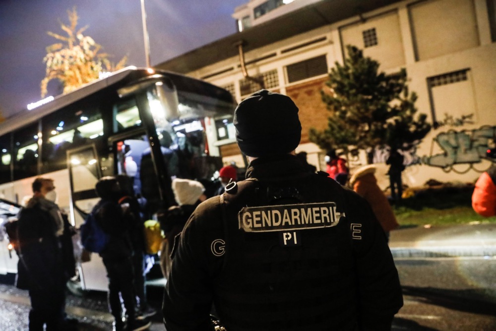 Evacuation of migrants camp in Paris