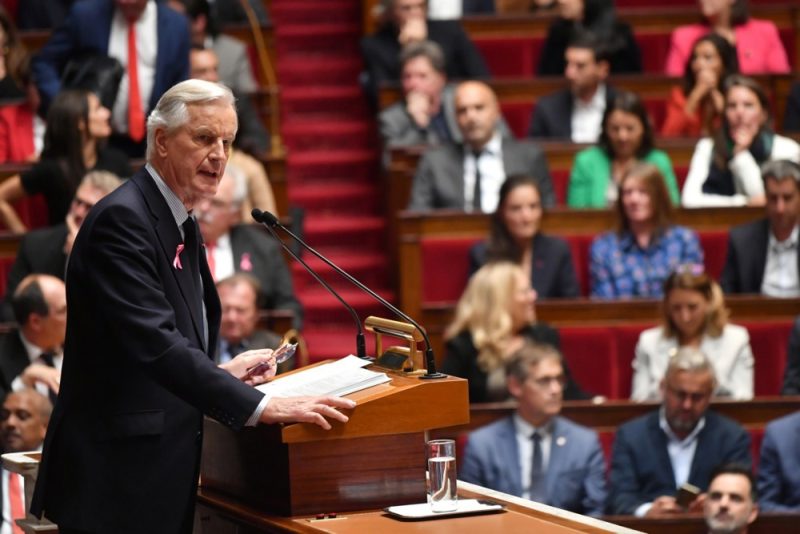Barniers Regierungsansprache: Migrationspolitik für die Rechten und Steuererhöhungen für Brüssel