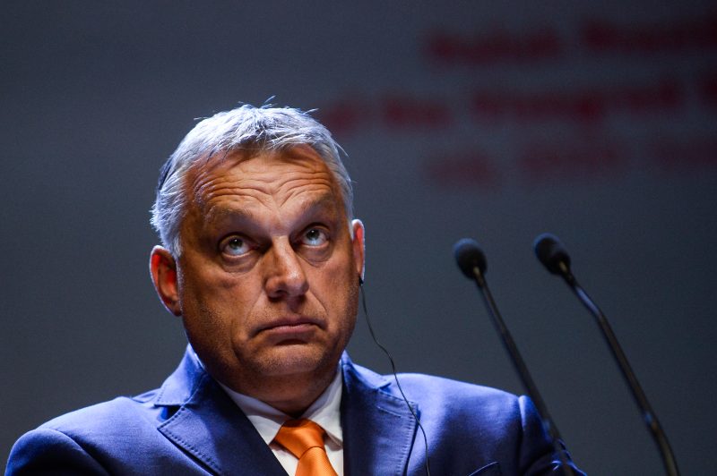 Ungarns Viktor Orbán fordert Migrationsgipfel