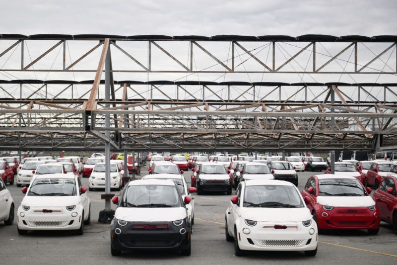 Automobilkrise: Stellantis muss sich vor Italiens Parlament erklären