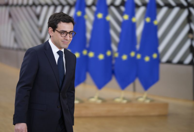 Séjourné vor Anhörung: Kritik an Nähe zu Macron und Wirtschaftskompetenz