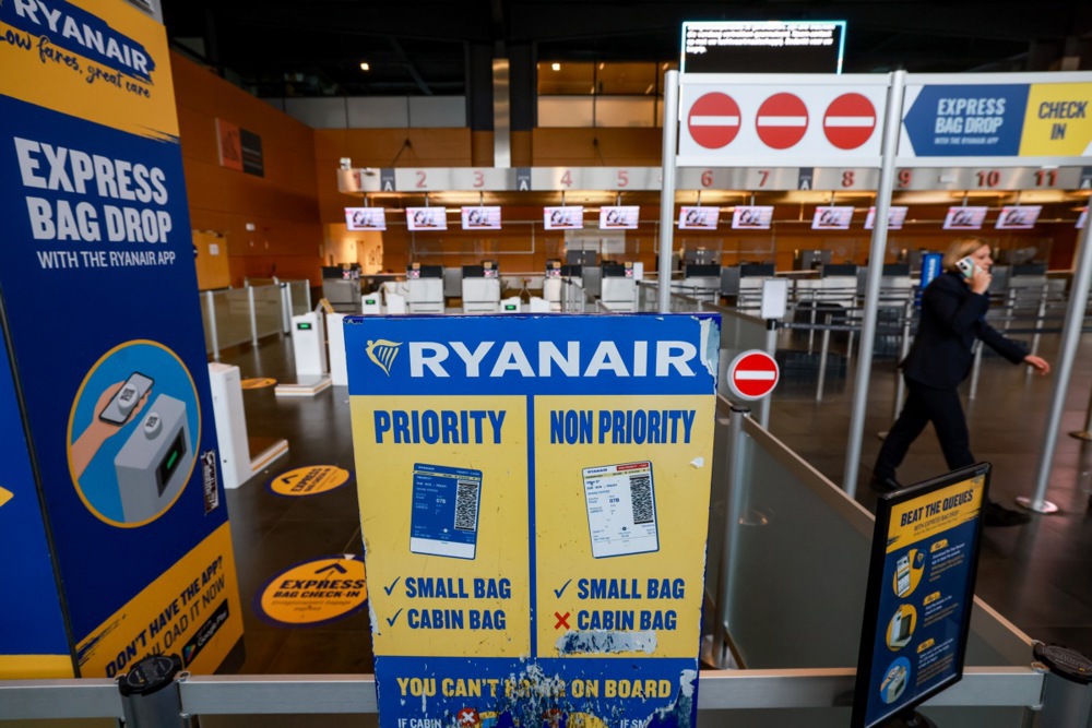 Brussels Charleroi Airport strike, all departing flights canceled