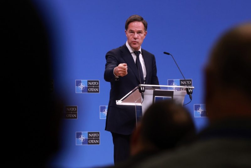Verteidigungsausgaben: NATO-Generalsekretär bringt Vier-Prozent-Ziel ins Spiel