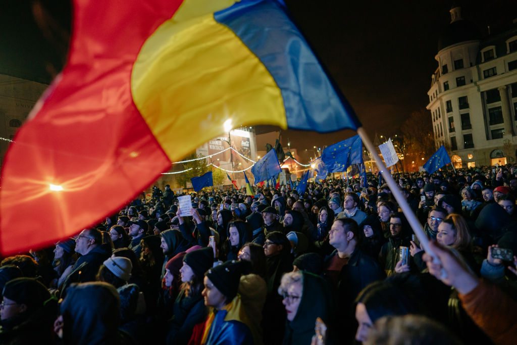 Pro-Europe Rally Held In Bucharest, Ahead Of Presidential Election Runoff