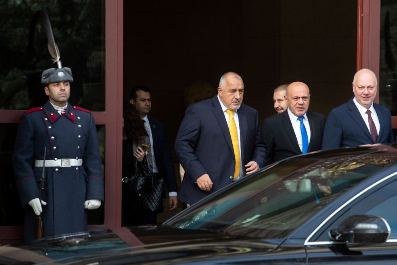 Von Konservativen bis pro-russische Parteien: Bulgariens Borissov sucht Koaltionspartner