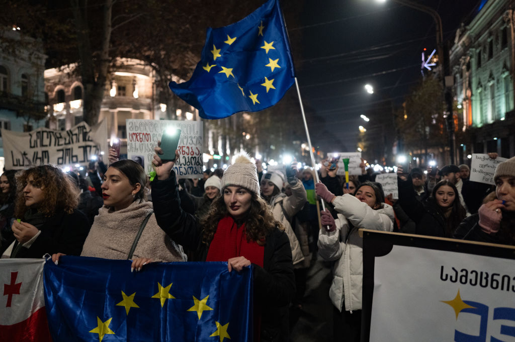 Georgians Continue To Demonstrate In Large Numbers In Tbilisi