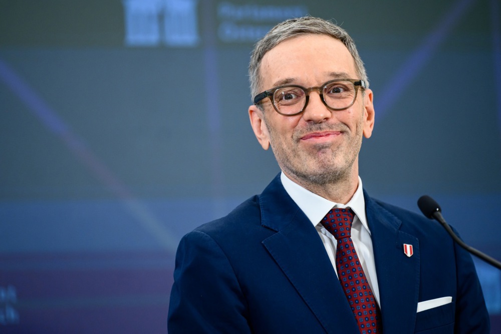 Sieg für die FPÖ: EU-Kommission genehmigt österreichischen Haushaltsplan