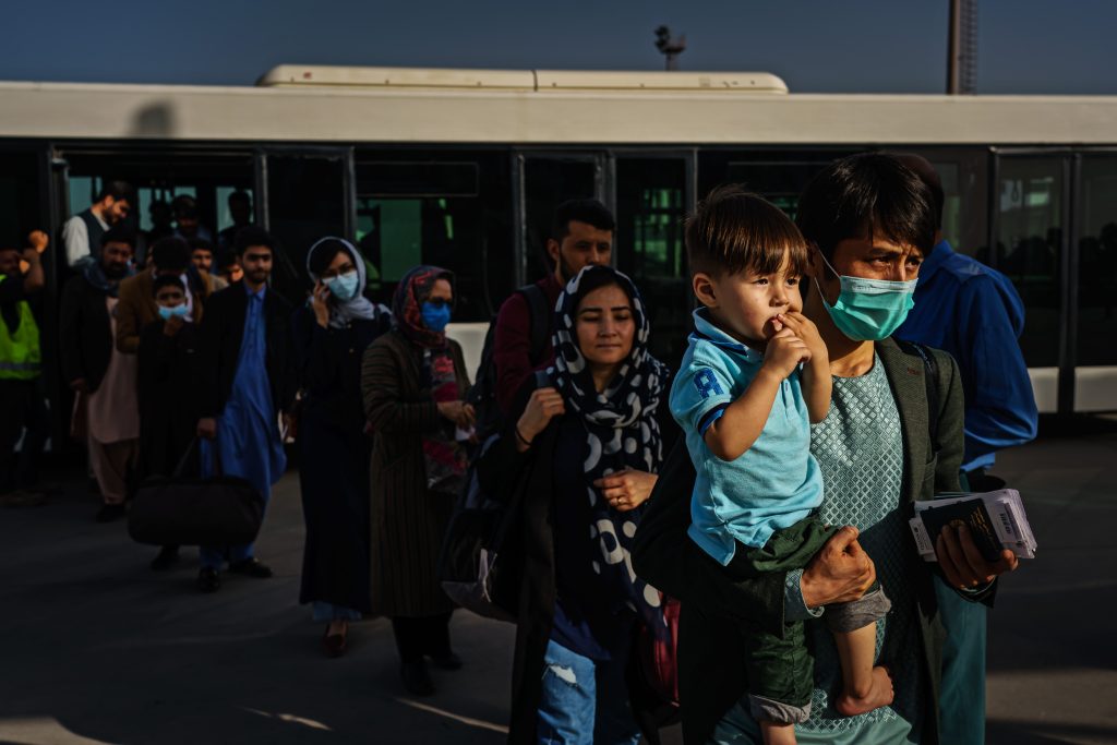 AFGHANS EXITING KABUL