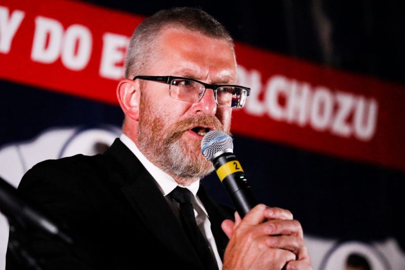 Präsidentschaftswahl in Polen: Neuer Kandidat von Rechts
