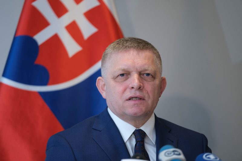 Moskau-Besuch: Slowakische Opposition kritisiert Ficos Inszenierung scharf