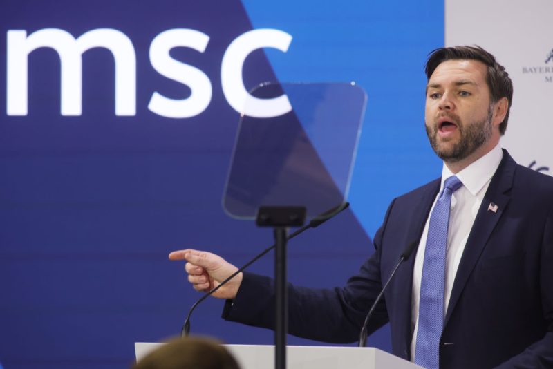 Meinungsfreiheit: EU-Kommission wehrt sich gegen Angriff von US-Vize J.D. Vance