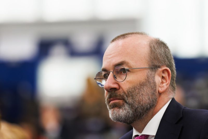 EU-Machtpoker: Manfred Weber nimmt Merkel zum Vorbild