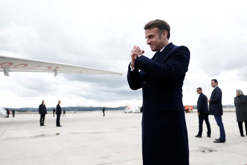 Macron stärkt Dänemark den Rücken: Grenzen Grönlands „nicht verhandelbar“