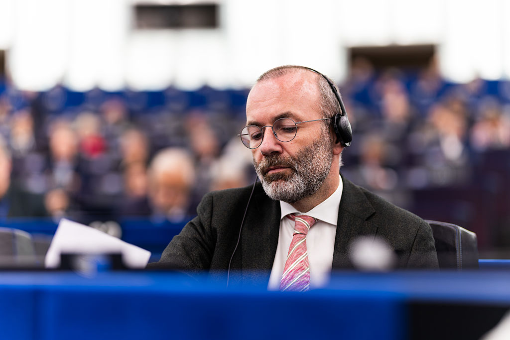 Rechtsruck im EU-Parlament: Abgeordnete stimmen für abgeschwächtes Lieferkettengesetz