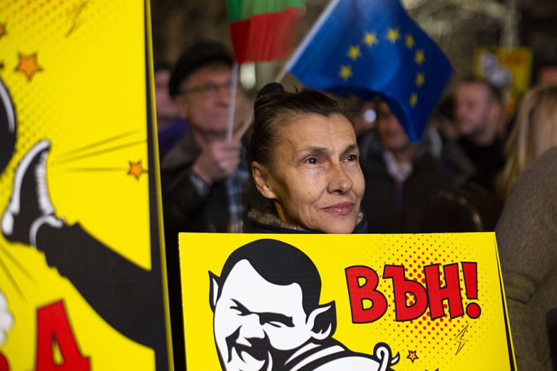 Bulgarien tritt inmitten politischer Turbulenzen der Eurozone bei