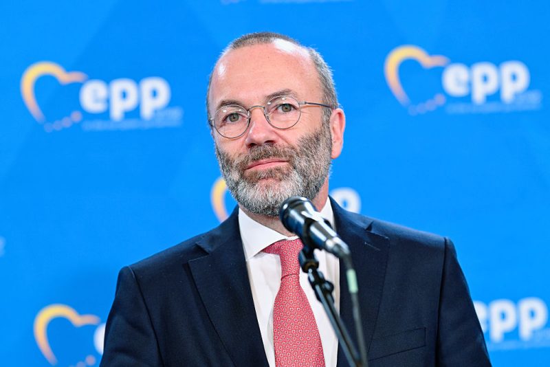 Weber will die Kontrolle über die EVP-Rebellen zurückgewinnen