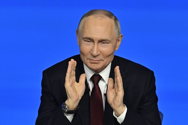 EU sagt, direkte Gespräche mit Putin seien „irgendwann“ unvermeidlich
