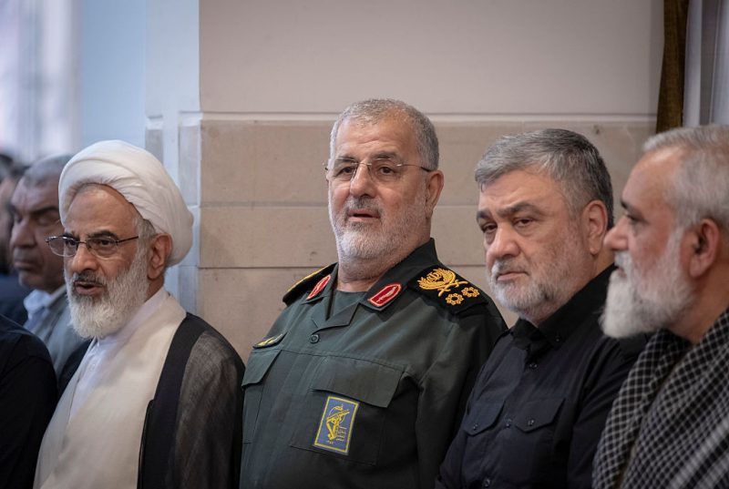 INTERVIEW: Die Überlebensstrategie der Ayatollahs
