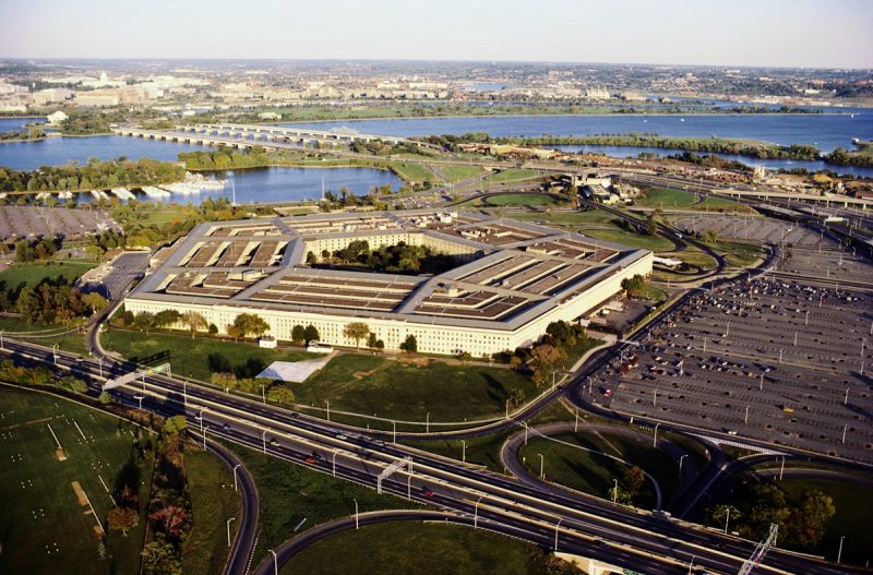 US-KI-Riesen finden es offenbar in Ordnung, dass ihre Technologie zur Überwachung von Europäern eingesetzt wird