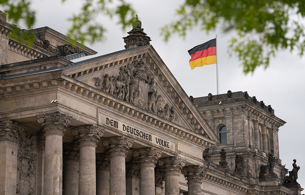 Die Europäische Union erwägt Verweis gegen Deutschland wegen Haushaltsverstößen