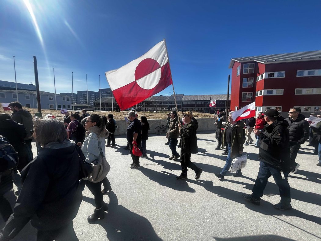 Von der Charmeoffensive zur Gegenreaktion: Die Eröffnung des US-Konsulats in Grönland stößt auf Proteste