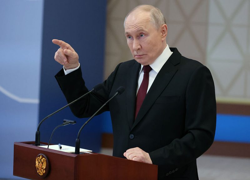 Putin schließt Gespräche mit Selenskyj aus und schwört, den Krieg fortzusetzen