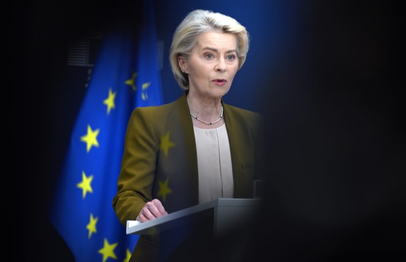EU einigt sich angesichts griechischen Widerstands auf abgeschwächte Sanktionen gegen Russland