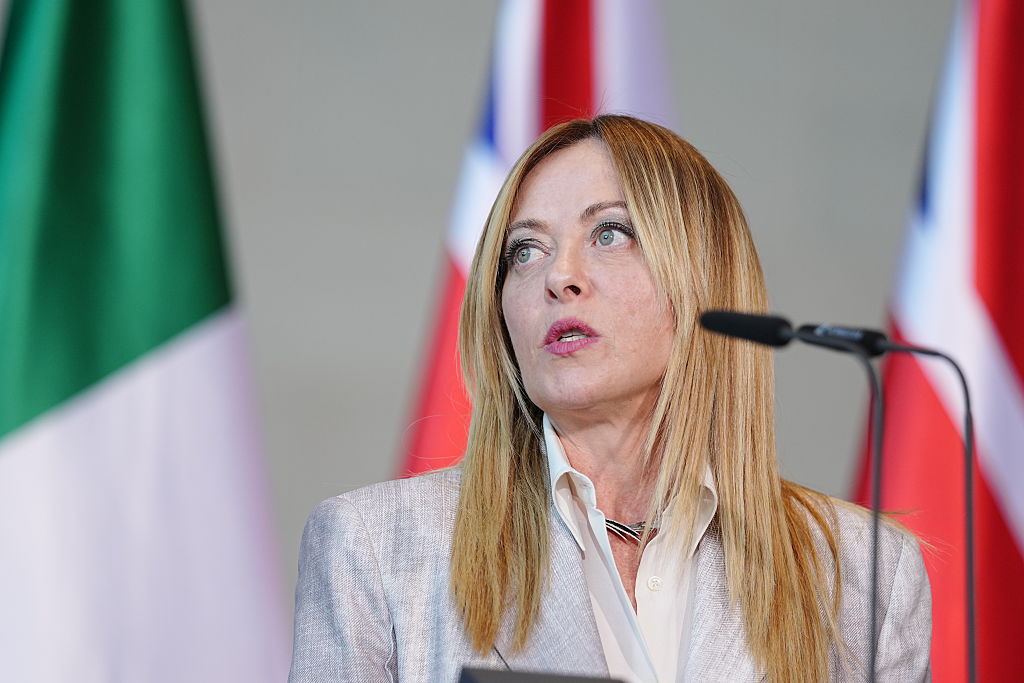 Italien will die Zahl der Nicht-Italienischsprachigen begrenzen und Gesichtsschleier in Schulen verbieten