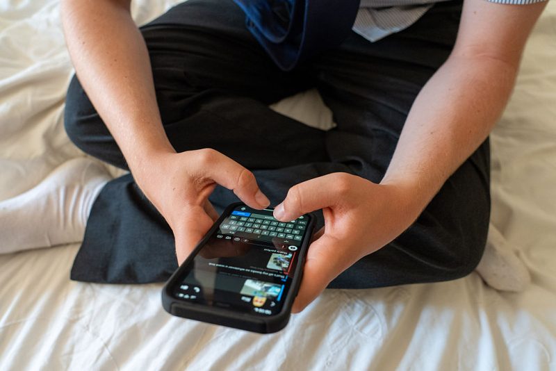 Französisches Verfassungsgericht erklärt Social-Media-Verbot für unter 15-Jährige für verfassungswidrig