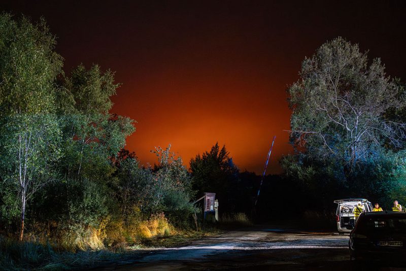 Dorfbewohner werden evakuiert, während Belgien gegen einen Rekordwaldbrand kämpft