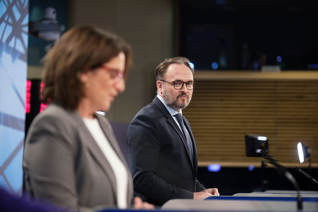 Die EU stellt Plan zur Eindämmung von Kurzzeitvermietungen vor