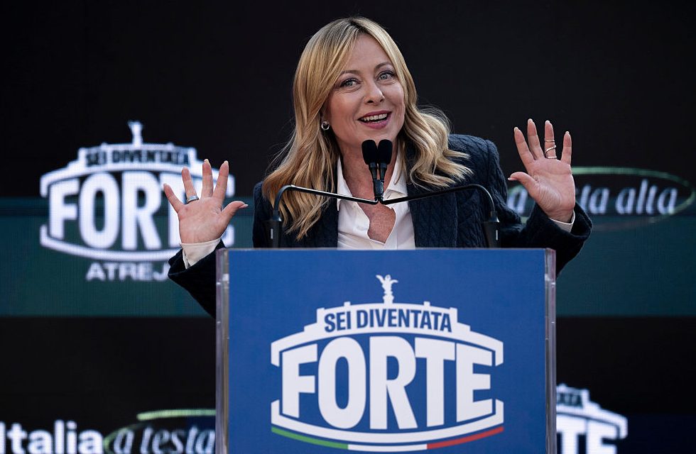 Meloni bricht Italiens politischen Rekord der Nachkriegszeit