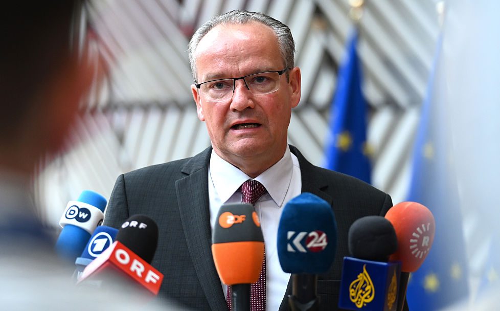 Deutschland hält an drastischen Kürzungen im EU-Haushalt fest