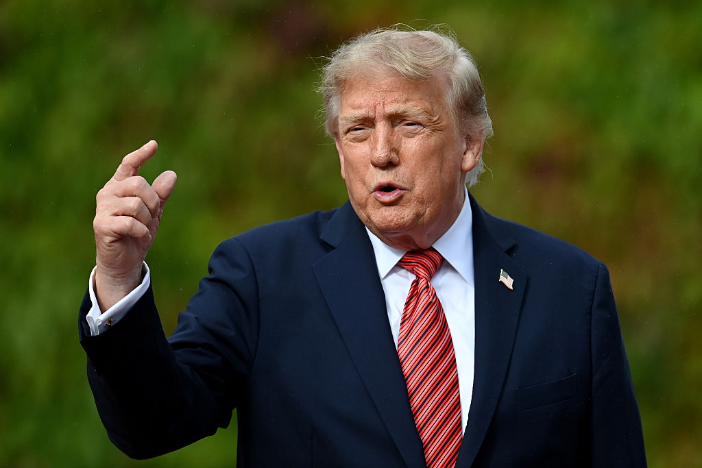 Trump droht der EU wegen ihres „feindlichen“ Plans zur Assoziierung mit Kanada
